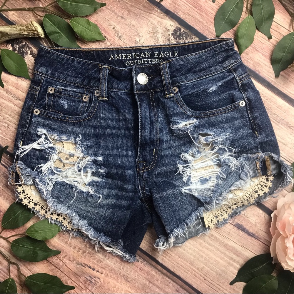 American Eagle Size 00 Hi Rise Festival Dark Distressed Lace Pocket Raw Hem Shor